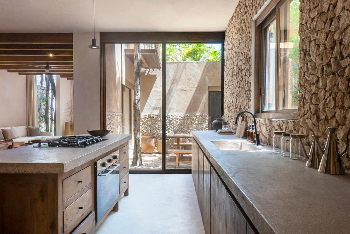 Casa vacanze Woody, Boho 3br, Gated Community, Rooftop Tulum